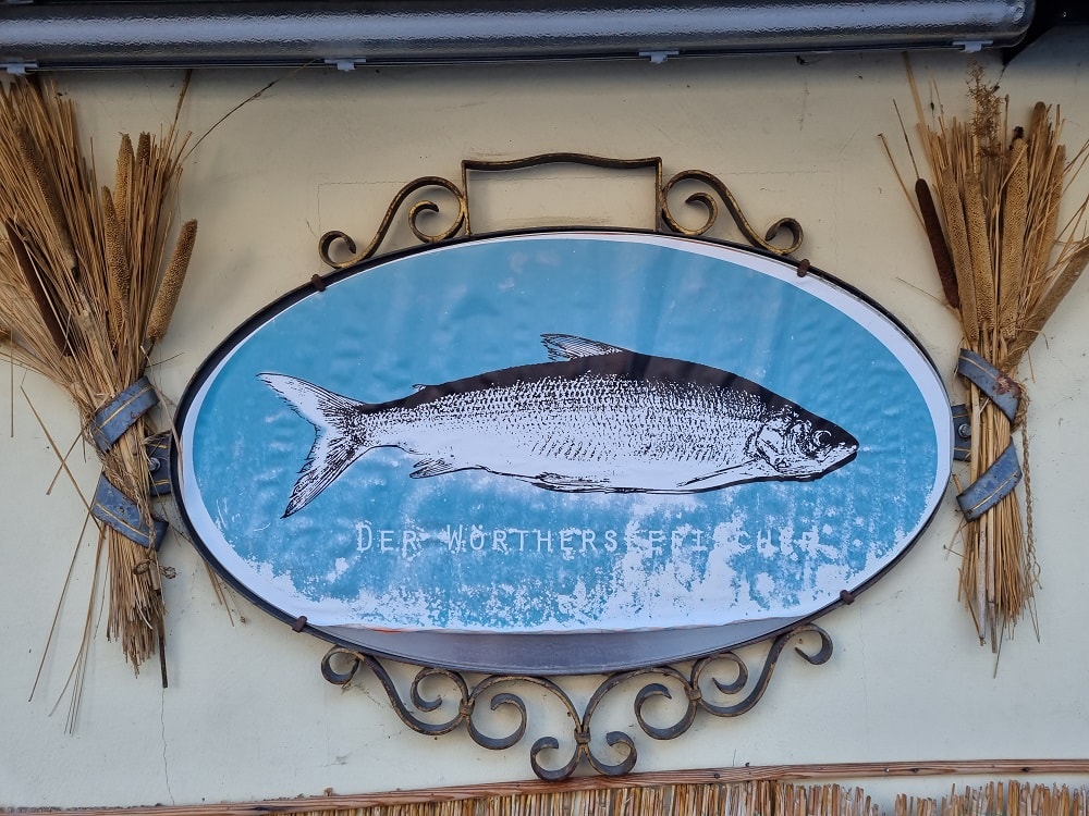 Fisch, Aschermittwoch, Fastenzeit, 9020 Klagenfurt am Wörthersee, Wörtherseefischer, Türschild, Benediktinermarkt
